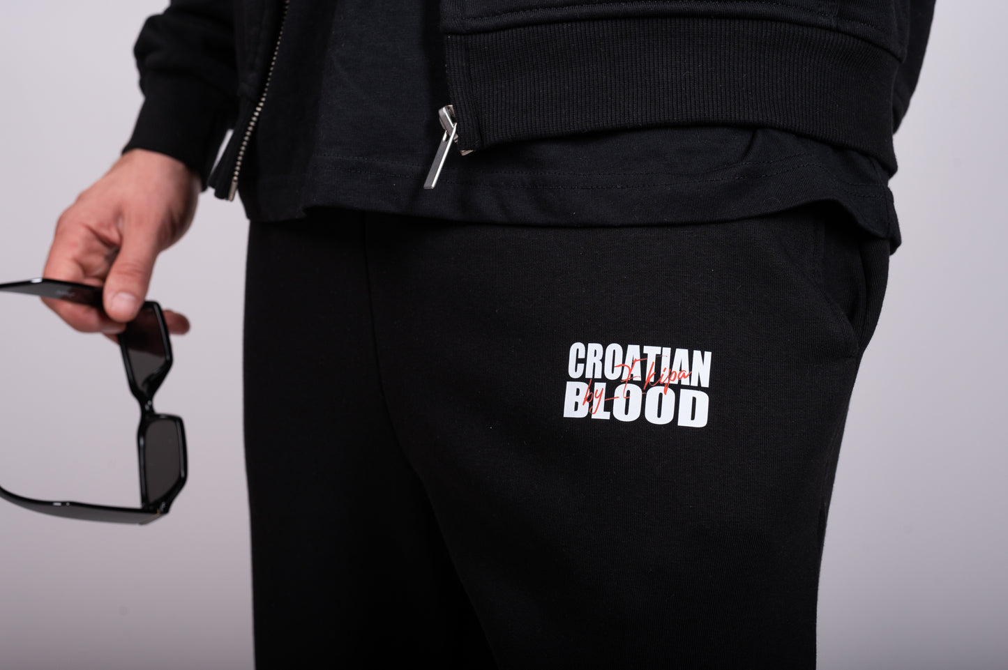 "Croatianblood by Ekipa" - Premium Oversized Sweatpants